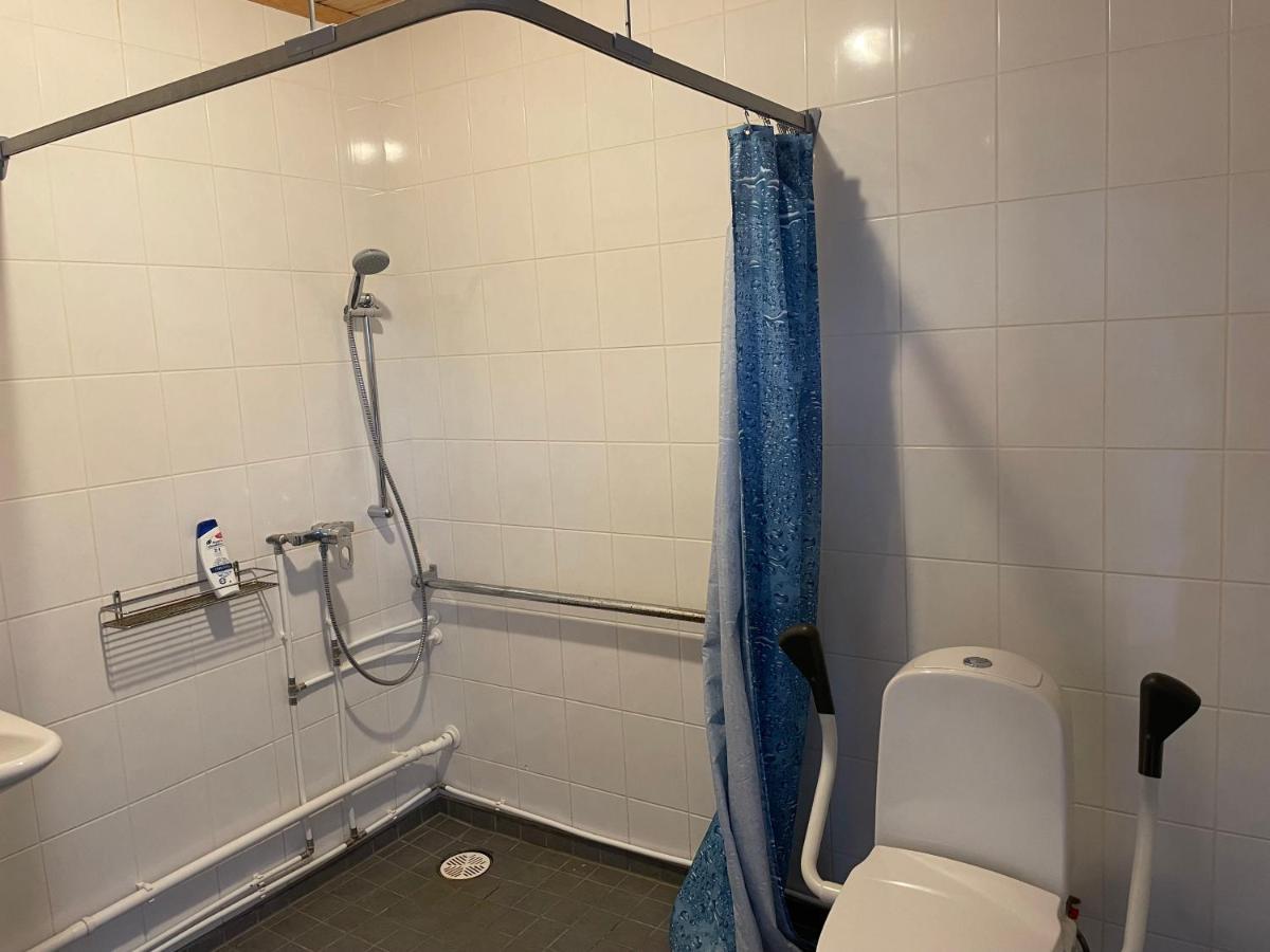 Toila Sadamakapteni Tuba Exteriör bild